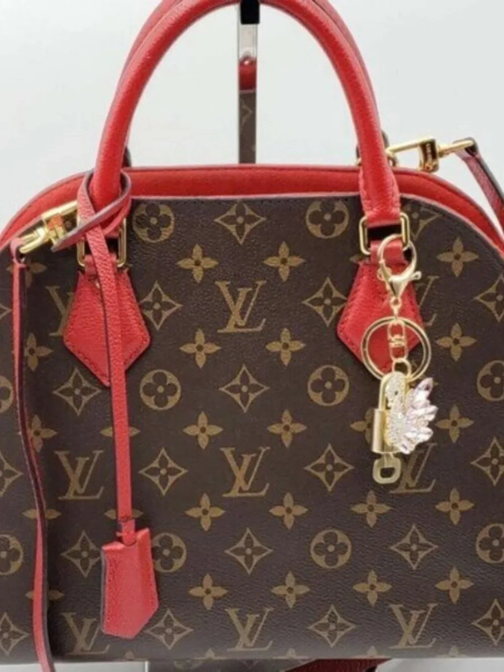 Louis Vuitton Gold Padlock 🔑 Authentic LV Unbranded Swan Keychain Bag Charm